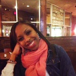 Meet your Posher, Jasmine